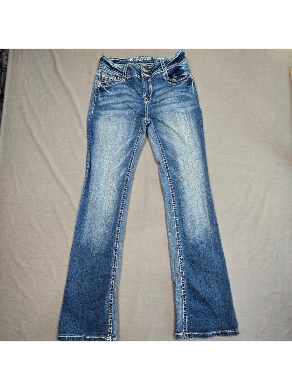 WallFlower Luscious Curvy Size 7 Bootcut Jeans Medium Wash Denim